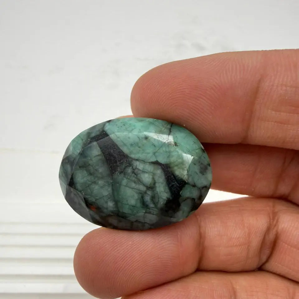 AA+ Quality OVAL MIXED NATURAL BLUE SAPPHIRE, GREEN COLORED, INDIAN GEMSTONE, WEIGHT 84.35 CTS